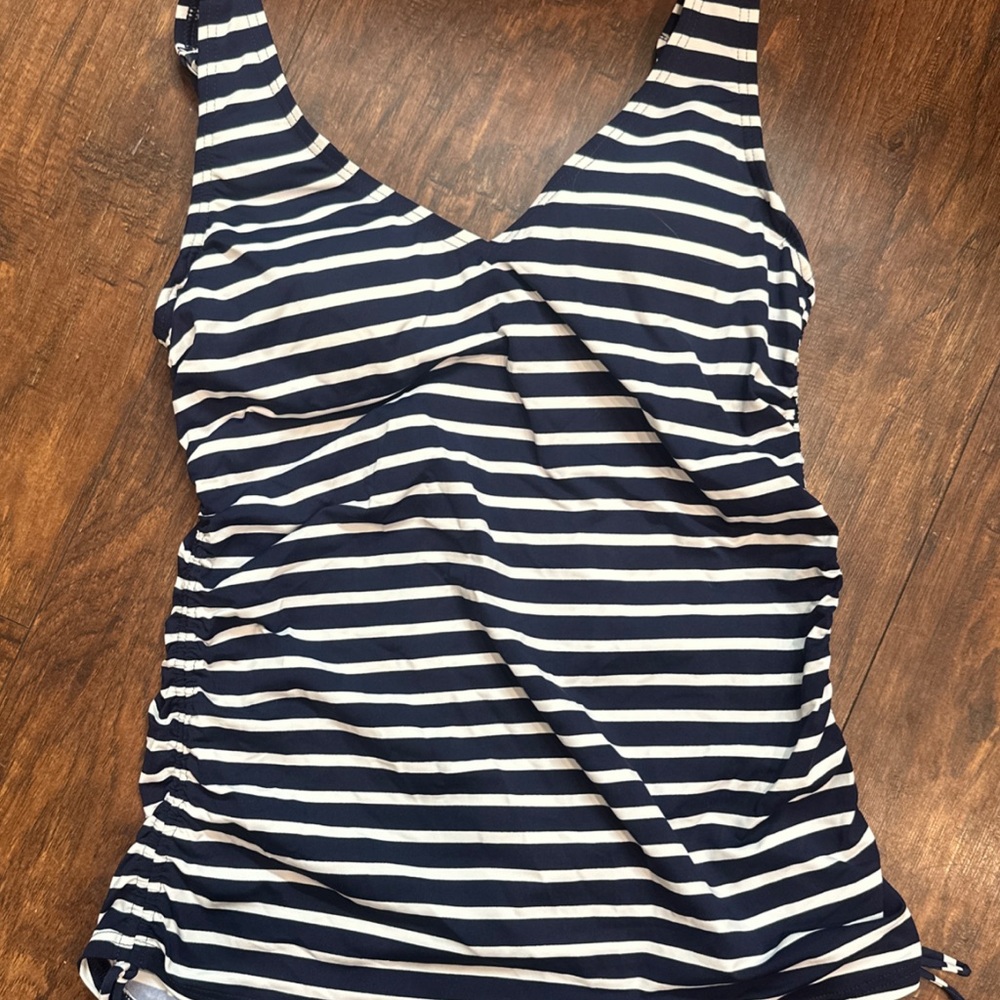 Lands End NWT Tankini Swim Top Adjustable V Neck Deep Sea Blue Stripe Size 2